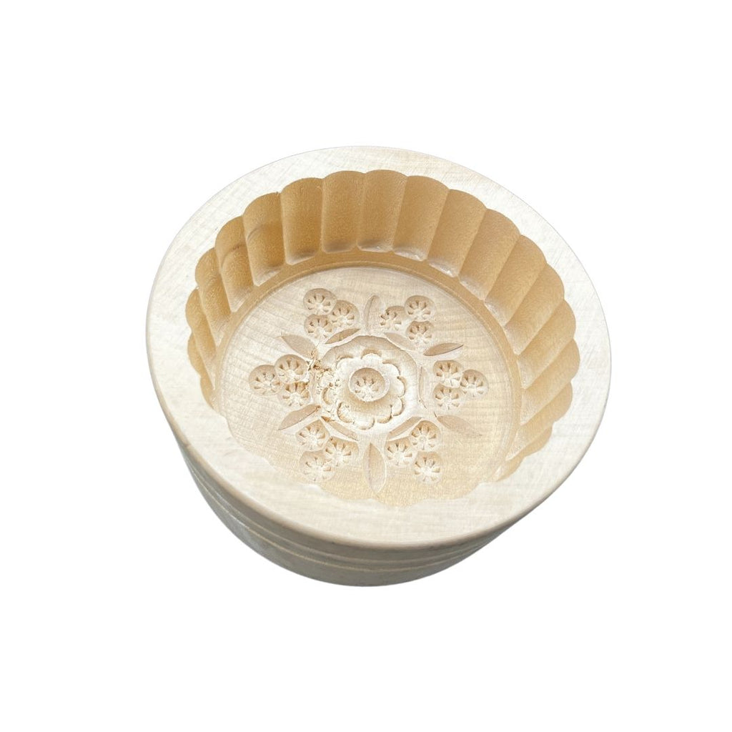 Butterform rund Motiv Blumenkranz für 250 g